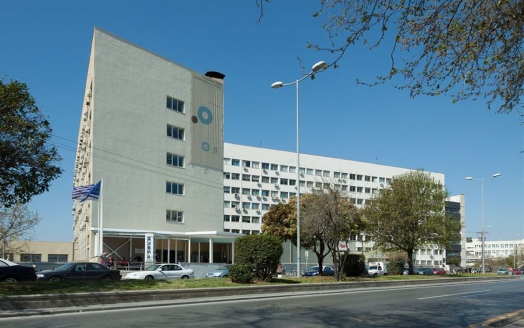 Κορονοϊός: Στο κόκκινο τα νοσοκομεία της Θεσσαλονίκης – Θέμα χρόνου η κατάρρευση του συστήματος υγείας
