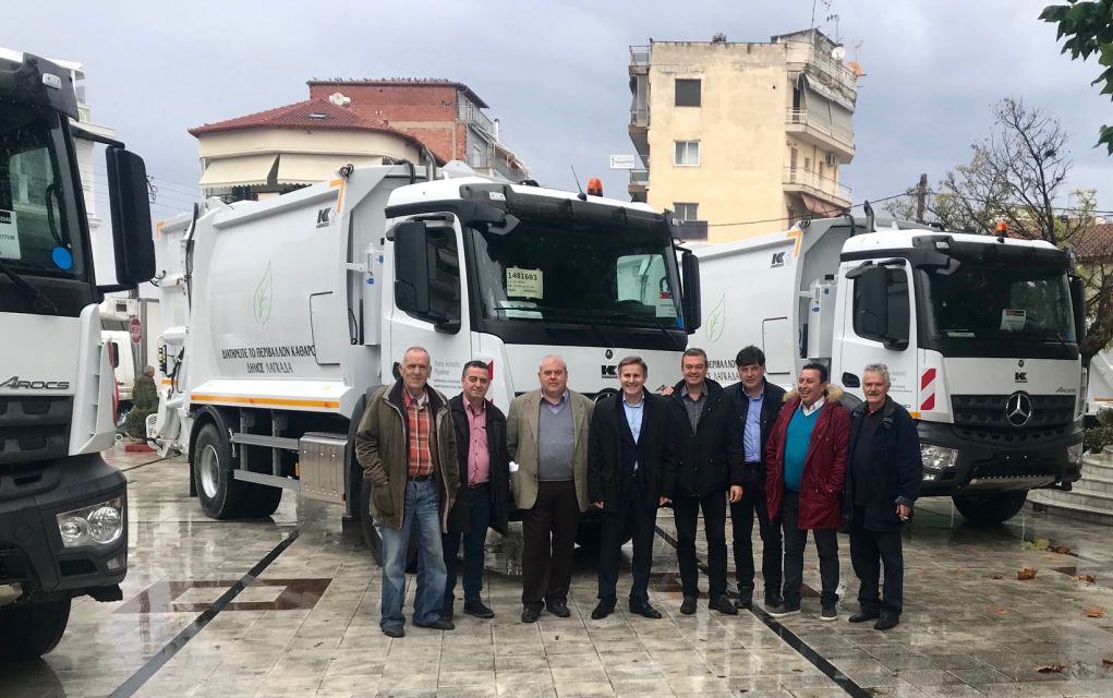 Οκτώ νέα απορριμματοφόρα στο δήμο Λαγκαδά