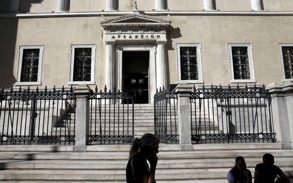 ΣτΕ:  Δεν παίρνουν αναδρομικά 4.673 γιατροί του ΕΣΥ