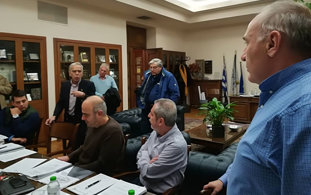 Αηδονόπουλος: Μείωση δημοτικών τελών για όσους κάνουν νέες προσλήψεις