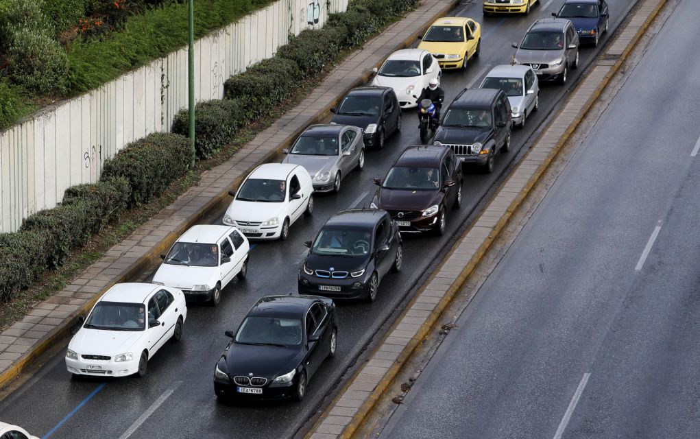 Με ήλιο αλλά δριμύ ψύχος η επιστροφή των εκδρομέων
