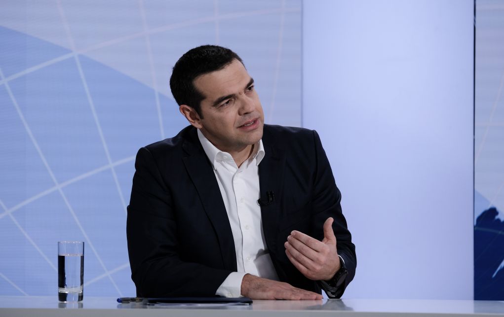 Süddeutsche Zeitung: “Ο Τσίπρας εξέρχεται ενισχυμένος από την ψηφοφορία”