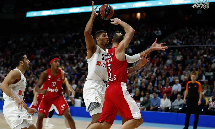 Euroleague: «Λύγισε» στη Μαδρίτη ο Ολυμπιακός