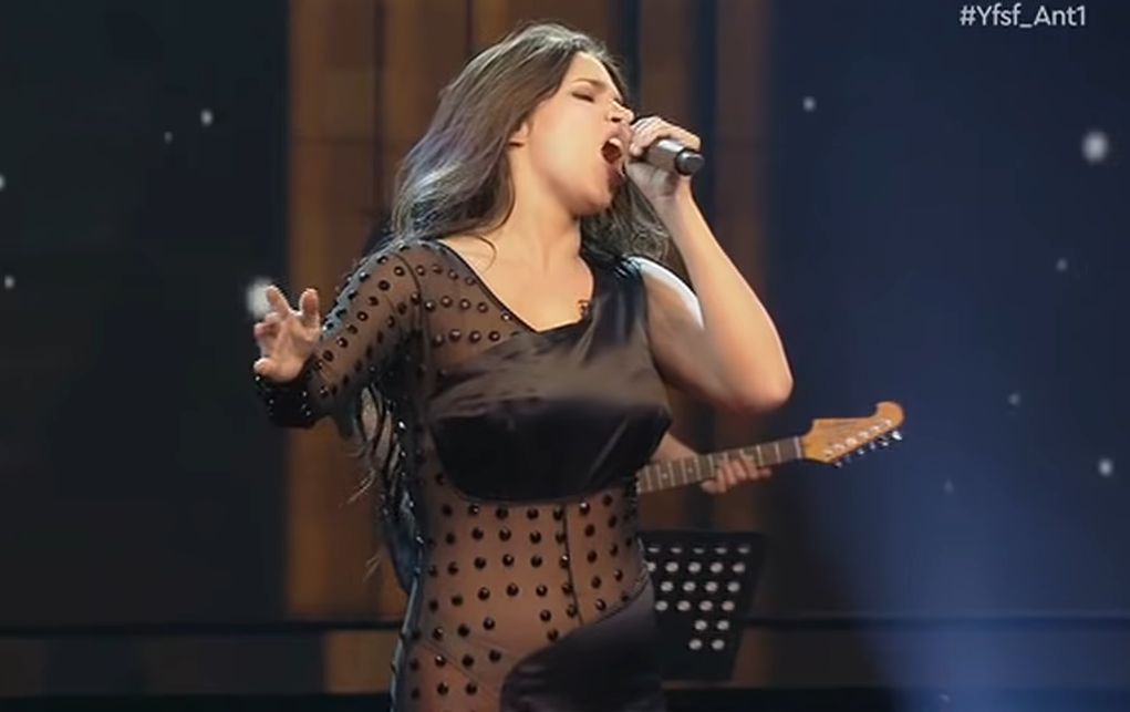 Στο μαιευτήριο η Κατερίνα Στικούδη (vid)