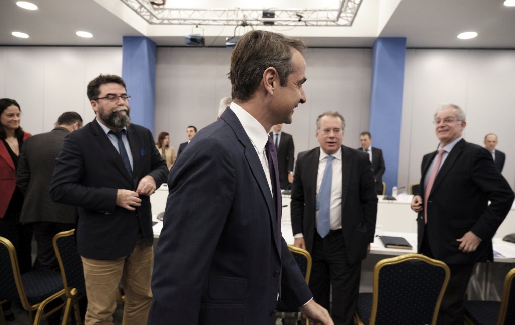 Πλάνο 100 ημερών από τον Μητσοτάκη ενόψει κάλπης