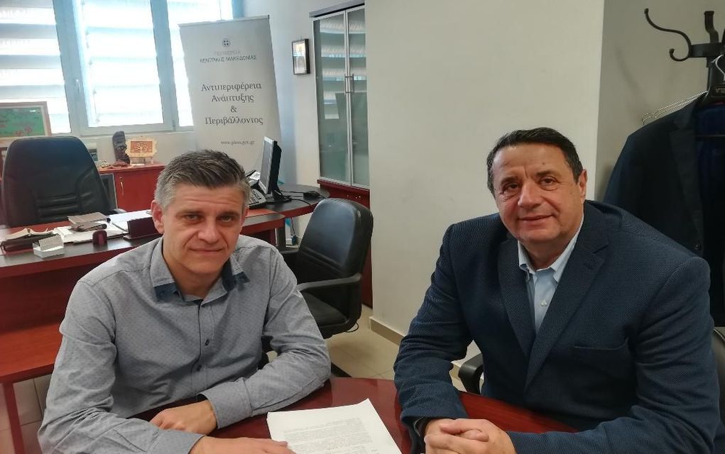 Συνάντηση Καμαρινού με Γιουτίκα για την δυσοσμία στο Κορδελιό