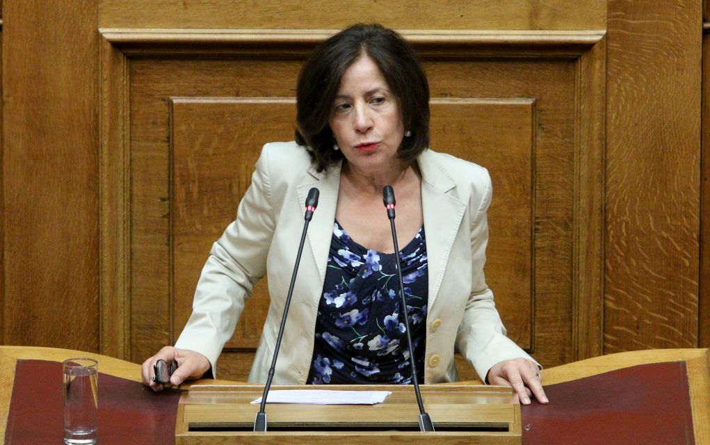 Κοζομπόλη: «Η φορολόγηση δεν επιβλήθηκε από τον ΣΥΡΙΖΑ»
