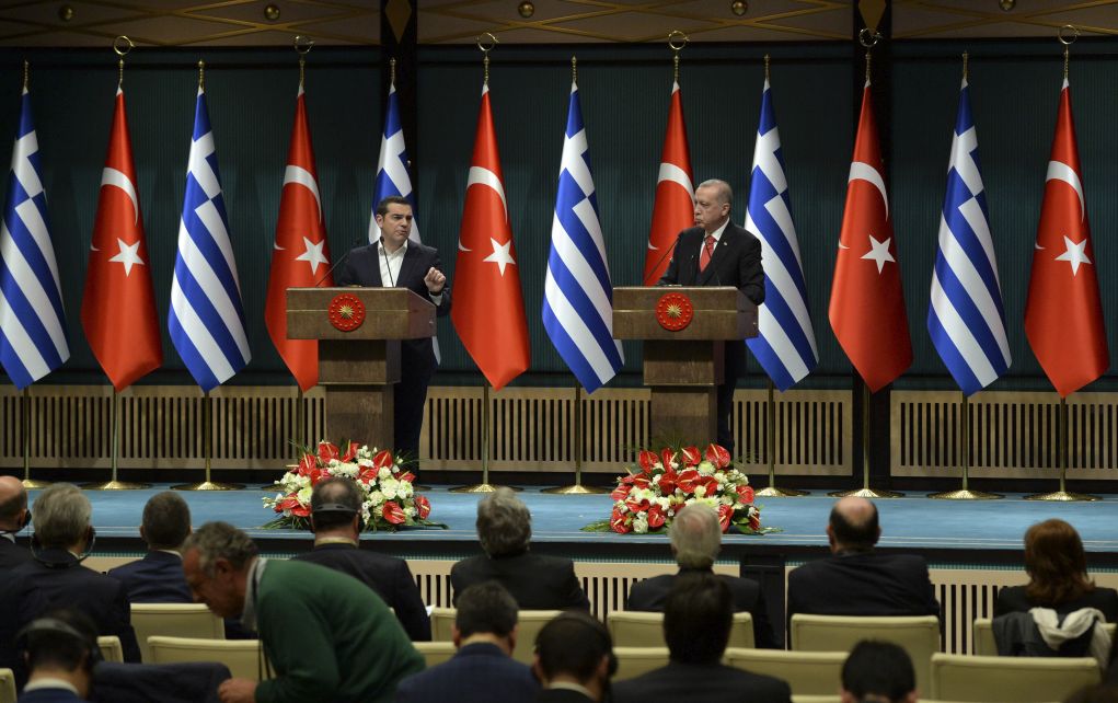 Κύριο θέμα οι δηλώσεις του Τσίπρα στην La Repubblica