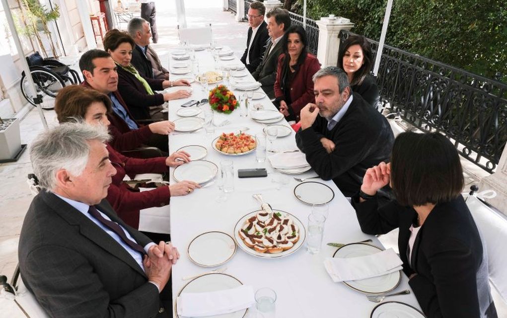 Συνάντηση Τσίπρα με τους νέους υποψήφιους ευρωβουλευτές του ΣΥΡΙΖΑ (pics)