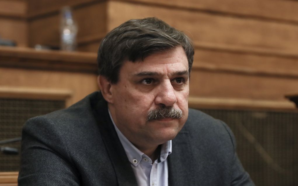 Κρατά αποστάσεις από τον Πολάκη ο Ξανθός