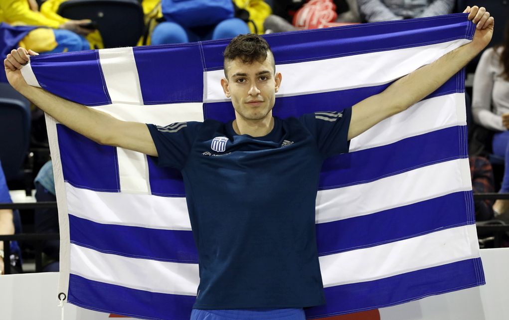 Στην κορυφή της Ευρώπης ο Μίλτος Τεντόγλου! (vd)
