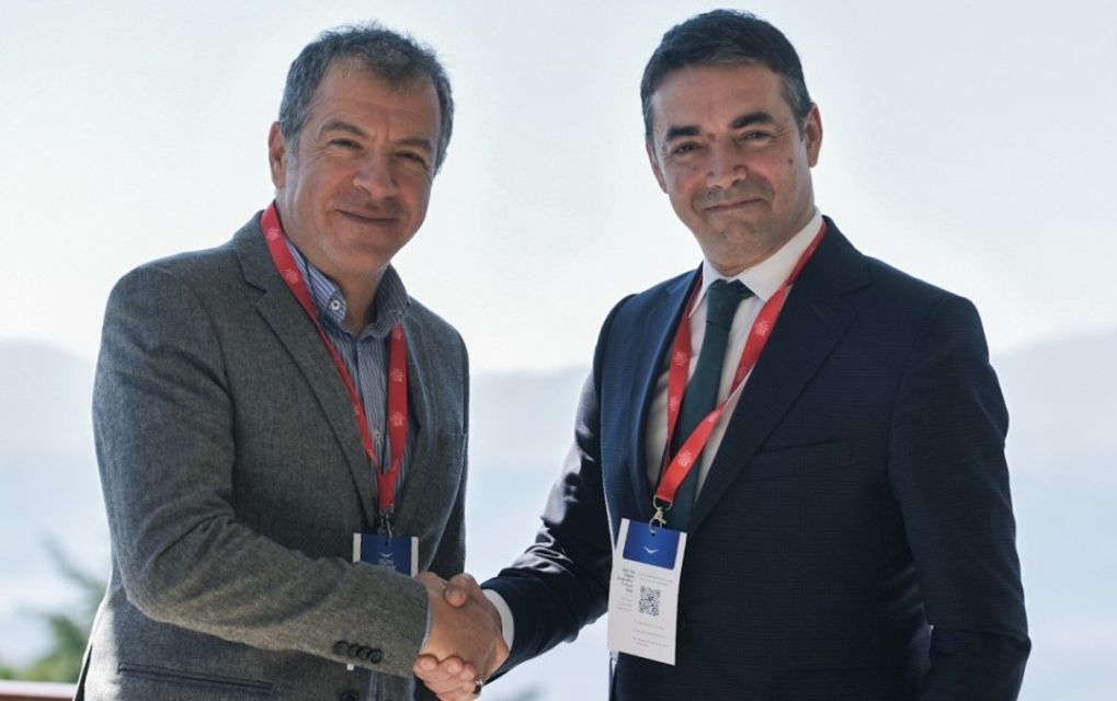 Θεοδωράκης σε Ντιμιτρόφ: «Κάναμε μαζί ένα πρώτο βήμα»