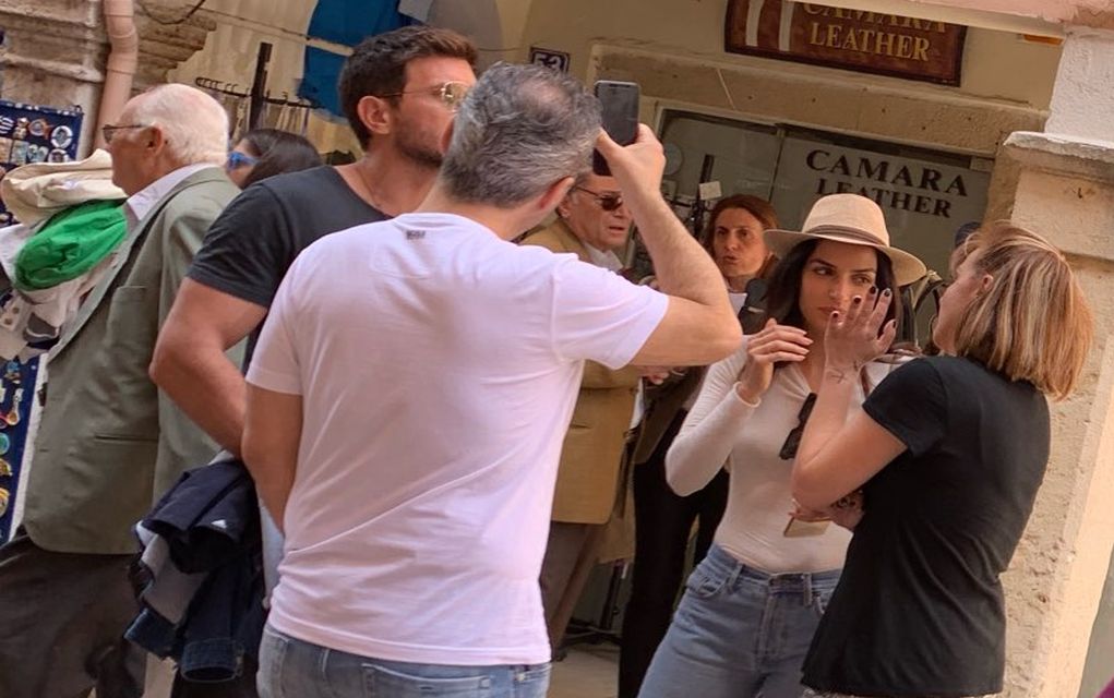 Στην Κέρκυρα χωρίς… Μαραβέγια η Τ. Σωτηροπούλου