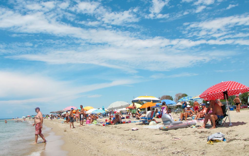 Ρόδος: Γνωστό beach bar εξαπλωνόταν παράνομα ενώ δεν είχε καν άδεια λειτουργίας