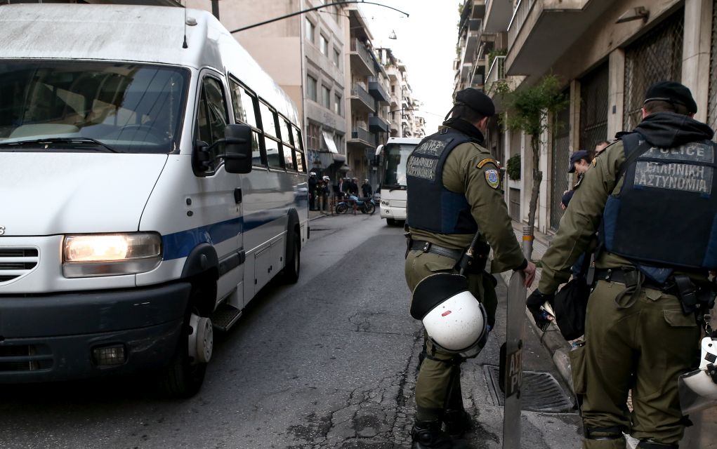 Εξάρχεια: 70 προσαγωγές, μία σύλληψη και πολλά ναρκωτικά