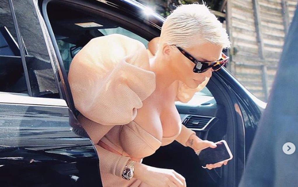 Η Καρλέουσα τα «πέταξε» όλα στο Instagram! (pic)