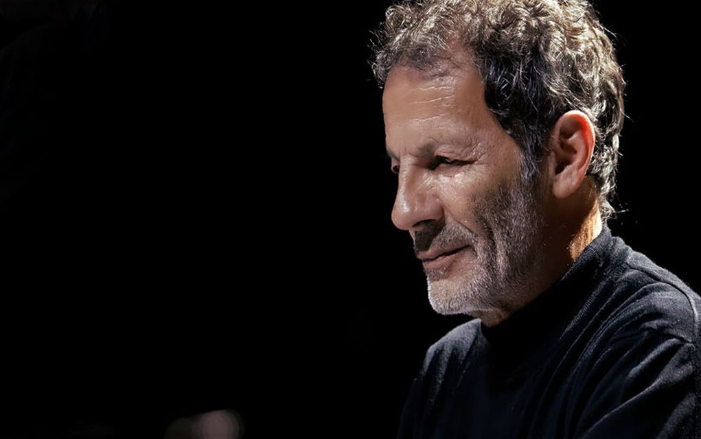 Οργή Ξαρχάκου για το σποτ της ΝΔ: «Να κατέβει αμέσως, δεν είμαστε επαίτες»