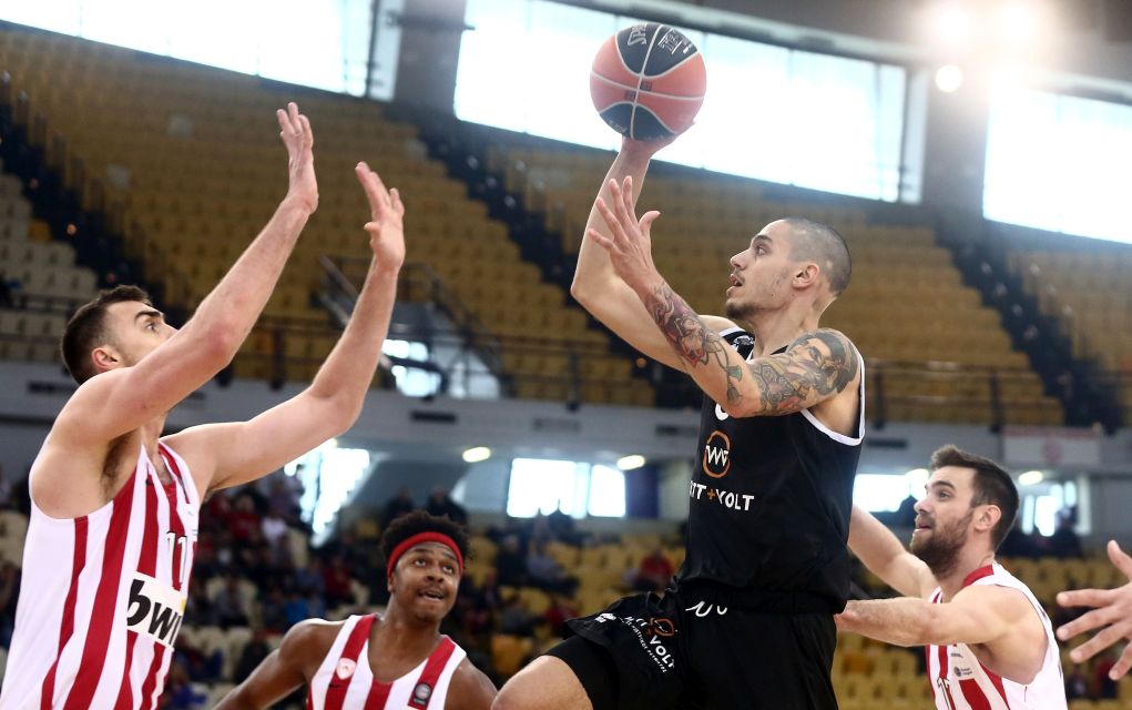 Basket League:  Ολυμπιακός-ΠΑΟΚ: 80-59 και Άρης -Κύμη: 95-60
