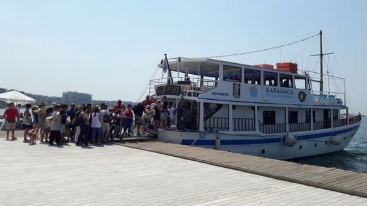 Θεσσαλονίκη: Καθηλωμένο το επιβατηγό «Ποσειδών»