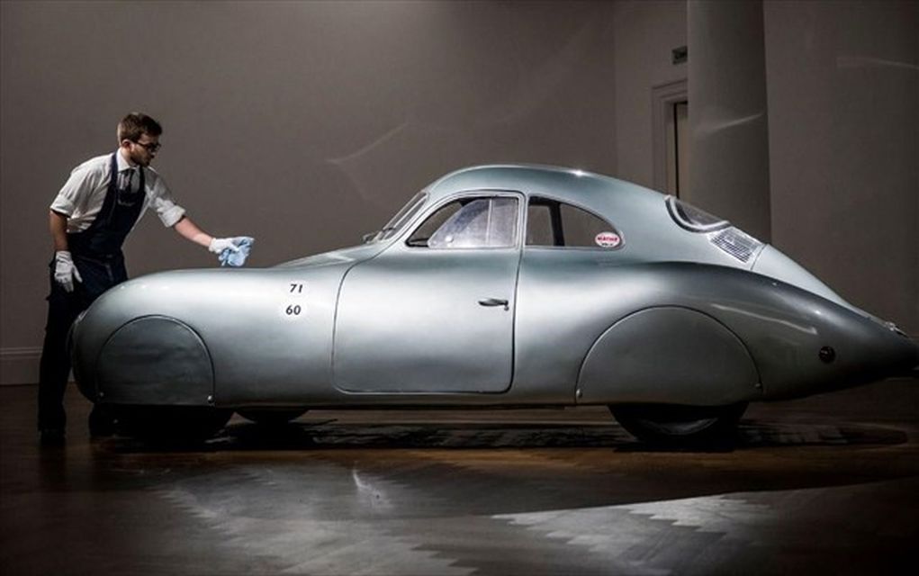Στο… σφυρί η σπανιότερη και παλαιότερη Porsche! (pic)