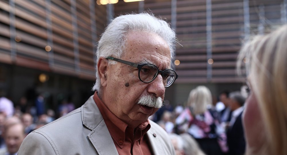 Στο Ισλαμικό Τέμενος Αθηνών ο Γαβρόγλου