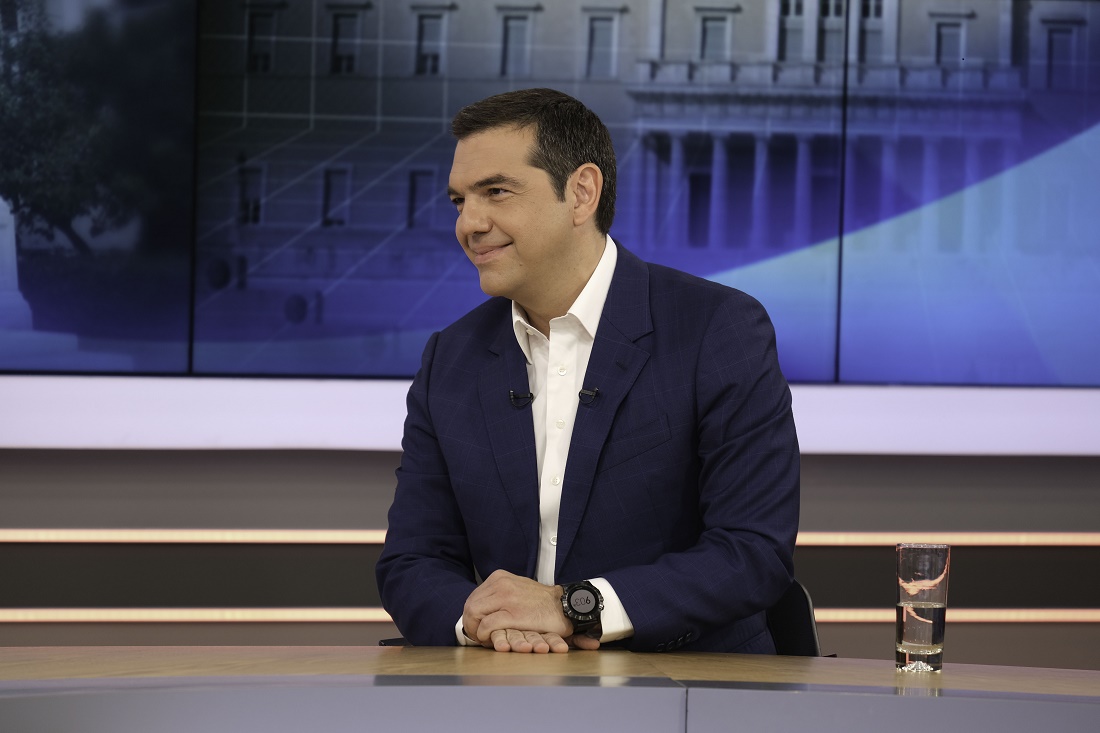 Δεν του βγαίνει η οικονομία, στρίβει προς Τουρκία