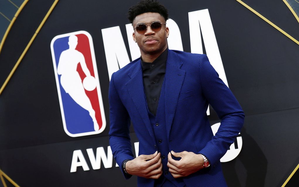 MVP του NBA o Γιάννης Αντετοκούνμπο!(vd)