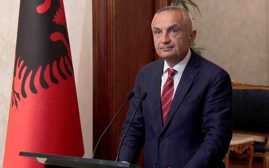 Το αλβανικό κοινοβούλιο υπερψήφισε την πρόταση μομφής κατά του Μέτα