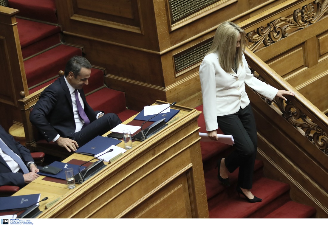 Ο «έρωτας» Μητσοτάκη με τη μεσαία τάξη και το πολιτικό κέντρο