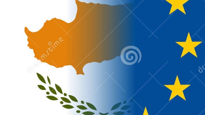 Οταν το κινητό λειτουργεί ως μέσον οικοδόμησης εμπιστοσύνης