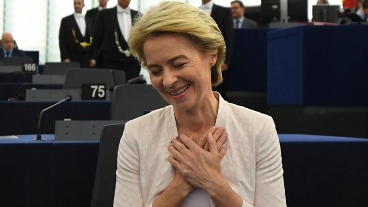 Ούρσουλα φον ντερ Λάιεν, μία πρόεδρος σε αναζήτηση πλειοψηφίας