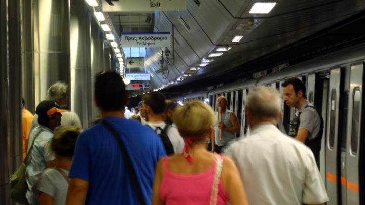 Άνοιξαν οι σταθμοί του μετρό Αιγάλεω και Αγ. Μαρίνα- Φάρσα το τηλεφώνημα