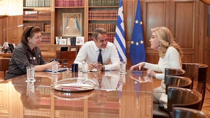 Συνάντηση Κ. Μητσοτάκη με την πρέσβειρα Καλής Θελήσεως της UNESCO, Μαριάννα Βαρδινογιάννη
