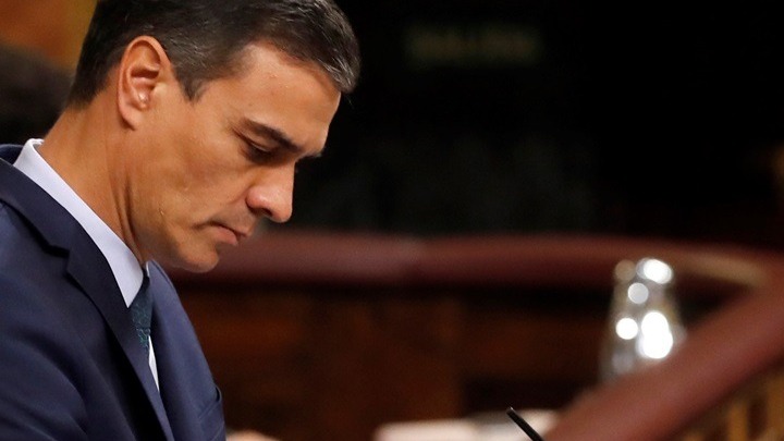 Ισπανία: Ο Πέδρο Σάντσεθ παραδέχεται ότι δεν έχει εξασφαλίσει την ψήφο εμπιστοσύνης του κοινοβουλίου