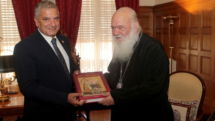 Για τη δυνατότητα συνεργασίας Περιφέρειας Αττικής-Αρχιεπισκοπής συζήτησαν ο Γ. Πατούλης και ο αρχιεπίσκοπος Ιερώνυμος