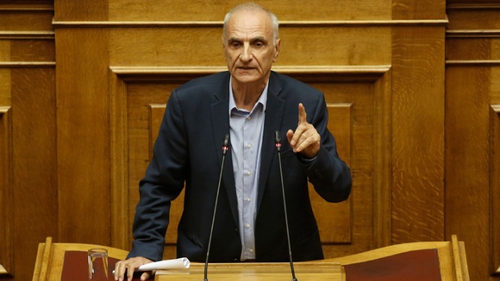 Γ. Βαρεμένος: Ο κ. Καραμανλής καταργεί με υπουργική απόφαση, άρθρο νόμου που έχει ψηφίσει ο ίδιος στη Βουλή