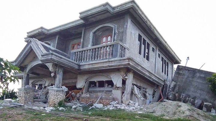Φιλιππίνες: 8 νεκροί και δεκάδες τραυματίες από δύο σεισμικές δονήσεις