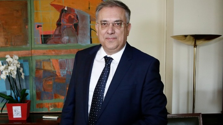 Η διάταξη για την ψήφο των Ελλήνων του εξωτερικού πρέπει να εγκριθεί με 300 ψήφους
