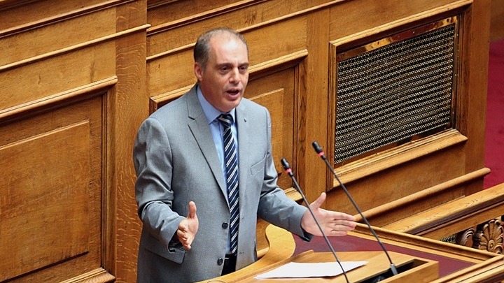 Κ. Βελόπουλος: Φτιάξατε ένα τέρας κι αντί να το σκοτώσετε να ανακουφιστεί ο Έλληνας, του λέτε θα υφίσταται αλλά θα σε μαστιγώνουμε λιγότερο