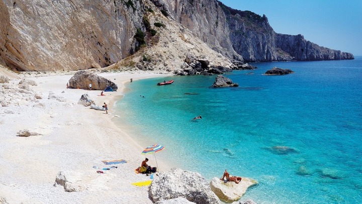 Αφιέρωμα στα νησιά: Οθωνοί
