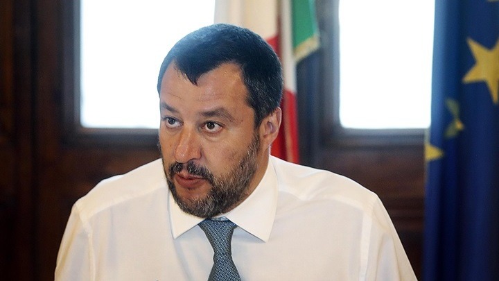 Σαλβίνι: Mετανάστες θα λάβουν άδεια αποβίβασης