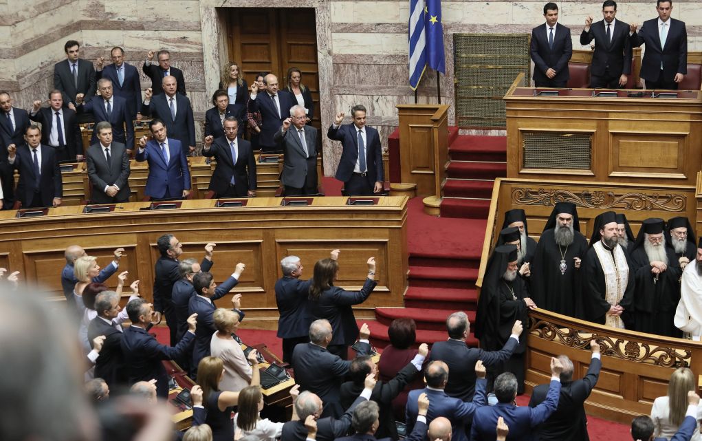 Πανδημία και Ταμείο Ανάκαμψης φουντώνουν τα σενάρια ανασχηματισμού