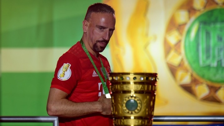 Bild: «Ο Ριμπερί σε Σαουδική Αραβία ή Κατάρ»
