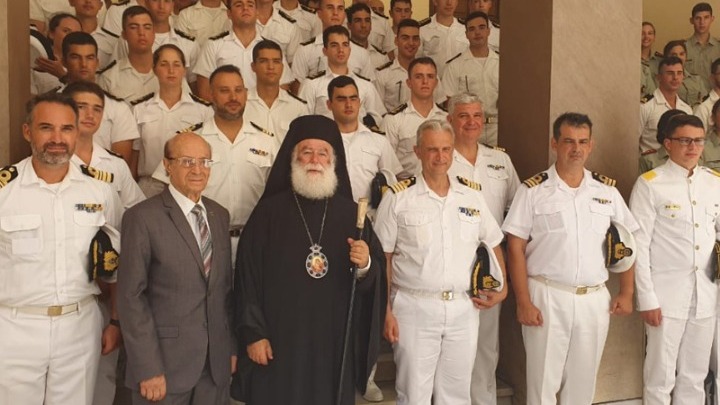 Θερμή υποδοχή για τα πληρώματα δύο ελληνικών πολεμικών πλοίων από τον Πατριάρχη Αλεξανδρείας