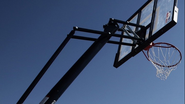 Έρευνες για το θάνατο 19χρονου φοιτητή από πτώση μπασκέτας στη Χίο