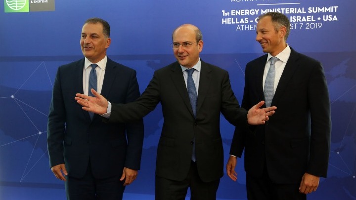 Στήριξη ελληνικών και κυπριακών θέσεων στη διάσκεψη για την ενέργεια