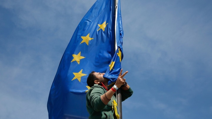 Έκκληση της Κύπρου προς την Επιτροπή και κράτη μέλη να δεχθούν αιτούντες άσυλο που φιλοξενούνται στη χώρα