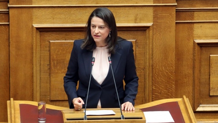 Κεραμέως: Καμία αλλαγή στη διάταξη για το άσυλο