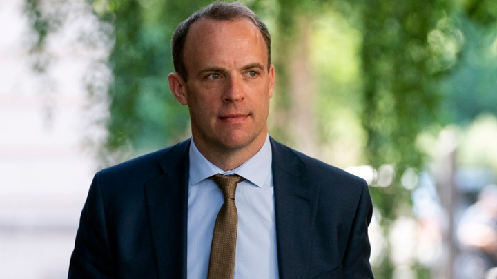 Η ΕΕ πρέπει να υποχωρήσει για να αποφύγει ένα Brexit χωρίς συμφωνία, διαμηνύει ο Βρετανός υπουργός Εξωτερικών