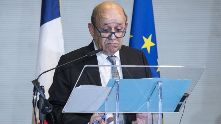 Η Γαλλία «δεν χρειάζεται άδεια» για να μιλήσει για το Ιράν